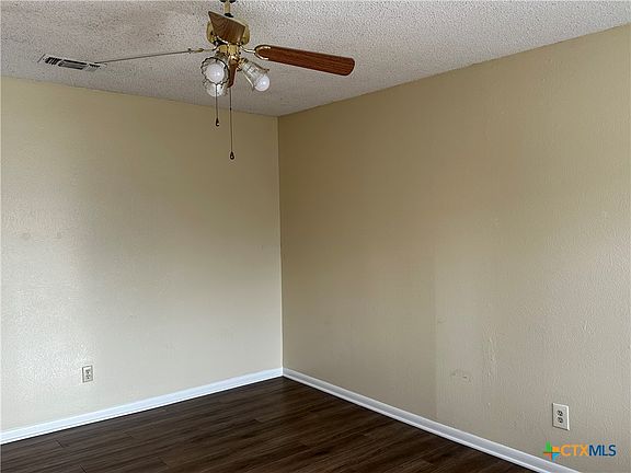 2nd image of 821 Michelle Dr