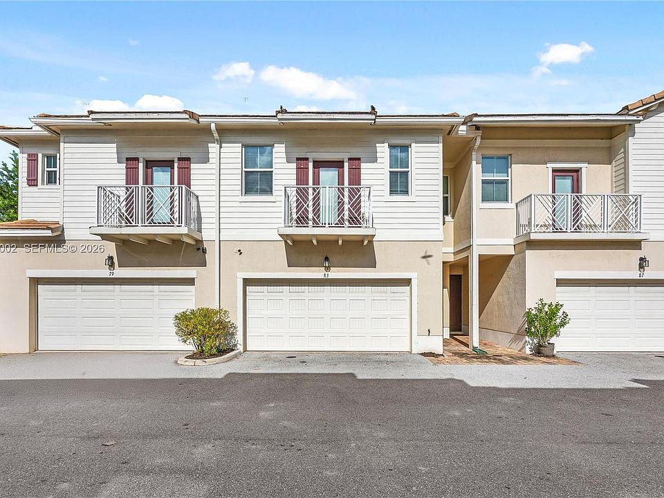 1st image of 83 Palm Ln