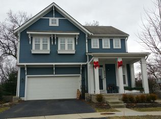 2028 Harbor Village Ave, Keego Harbor, MI 48320