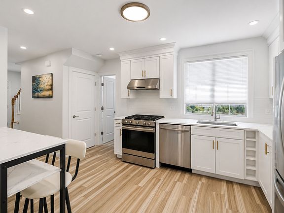 2nd image of 41 Union St #A