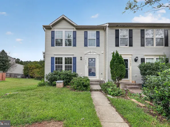17401 Kagera Dr, Dumfries, VA 22025