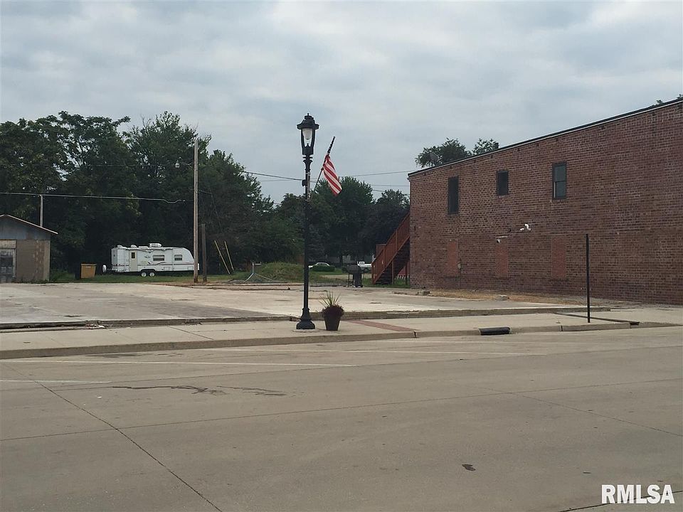 1st image of 118 N Prospect St