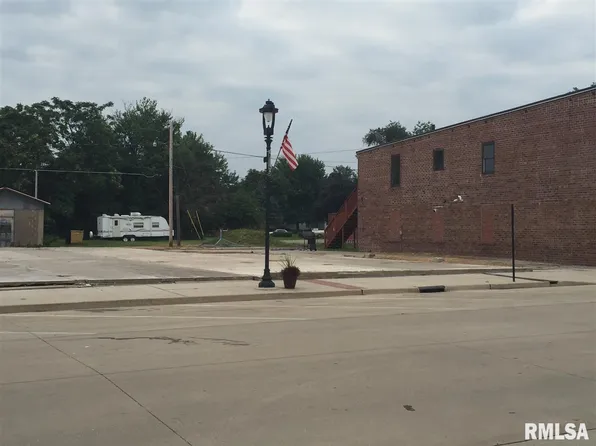 118 N Prospect St, Cambridge, IL 61238