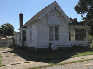 308 Park St, Metropolis, IL 62960