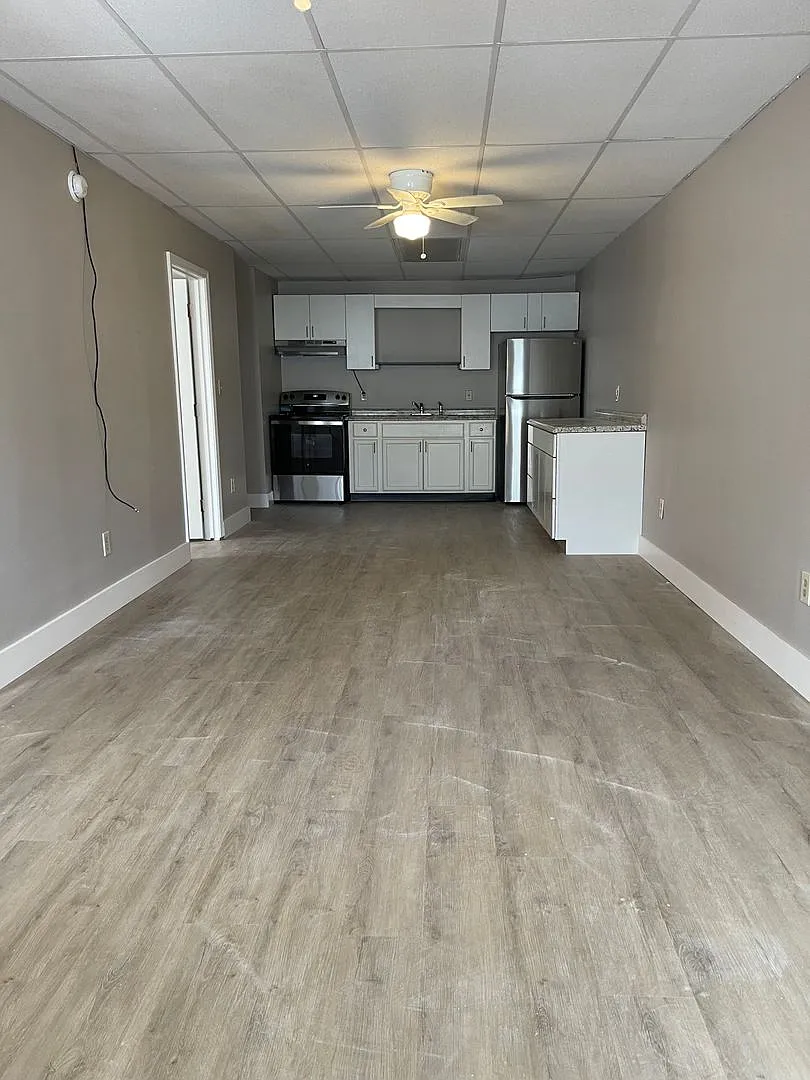 72 Green St — Photo 1