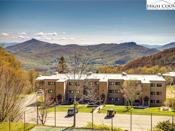 101 Sugar Ski Drive #132, Banner Elk, NC 28604