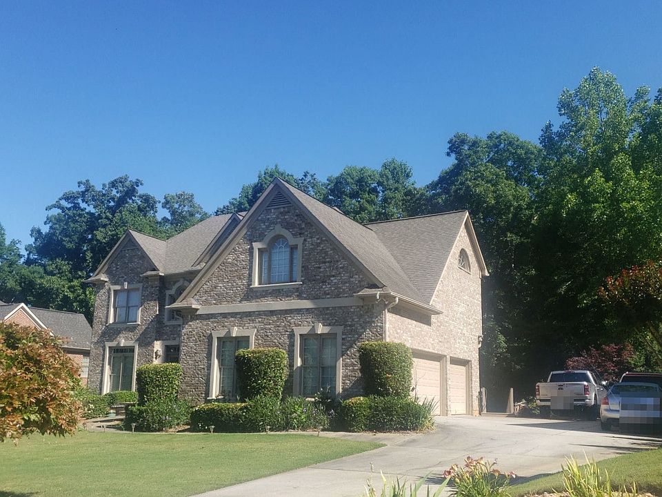 2nd image of 982 Willowood Ln SW