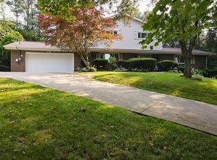 204 University Dr, Aliquippa, PA