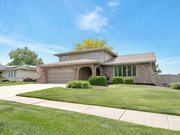 15102 Sunset Ridge Dr, Orland Park, IL 60462
