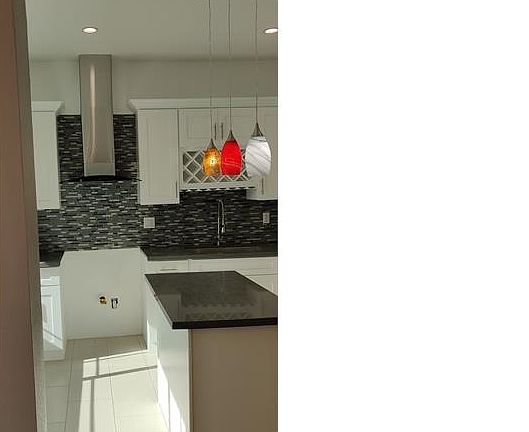 5th image of 15918 Cornuta Ave
