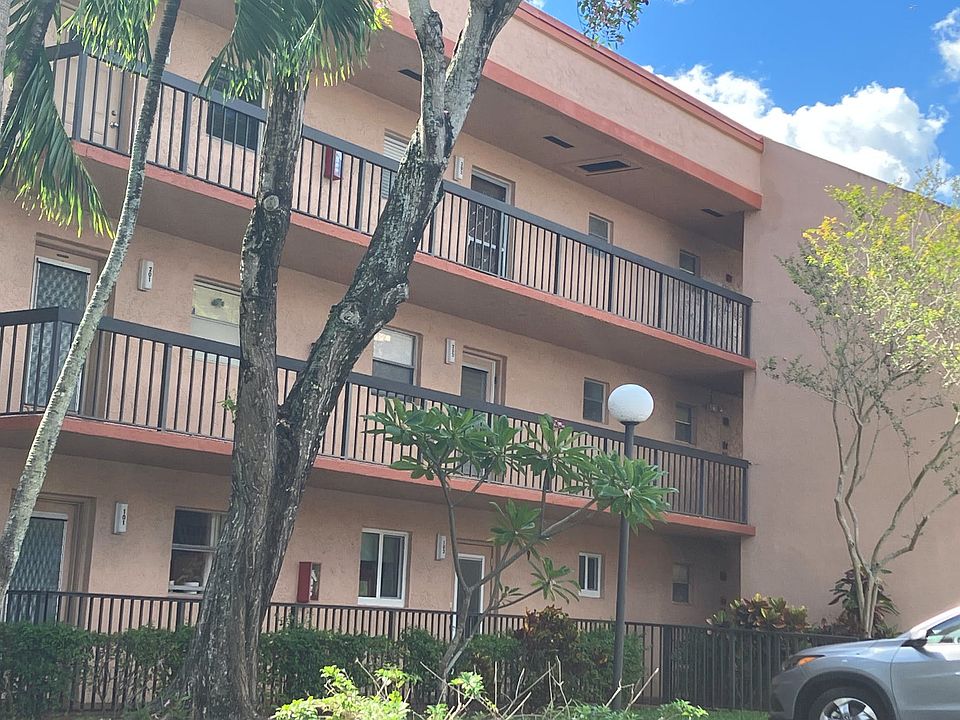 2nd image of 3130 Holiday Springs Blvd