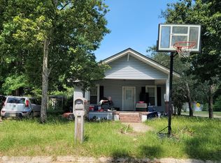 107 N Merritt St, Geneva, AL 36340