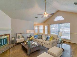 10303 Trailblazer Ln, Houston, TX 77064