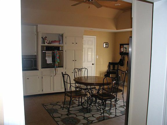 3rd image of 922 Mayfield Hwy