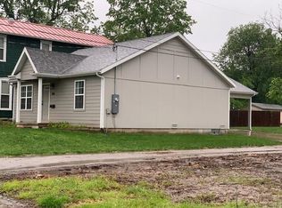 838 W Pershing St, Springfield, MO 65806