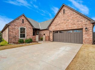 3401 Old Georgetowne Rd, Edmond, OK 73013