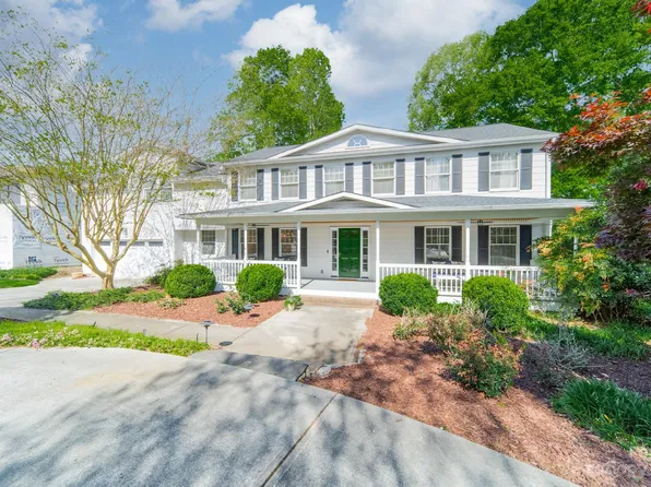 5616 Merry Mount Dr, Charlotte, NC 28226