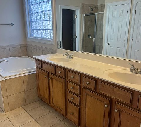 5th image of 4115 Birkshire Hts