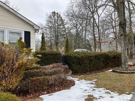 2nd image of 167 Cedar Road E
