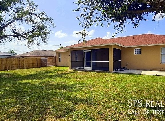 4th image of 613 SW 29th St