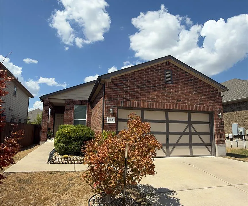 14620 Goshawk Dr