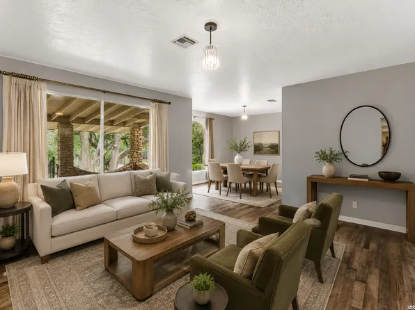 108 W LAUREL LN, San Marcos, TX 78666