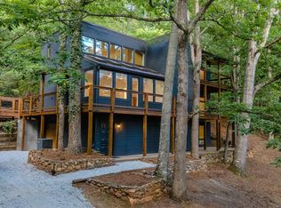 396 Vanhook Rd, Franklin, NC 28734