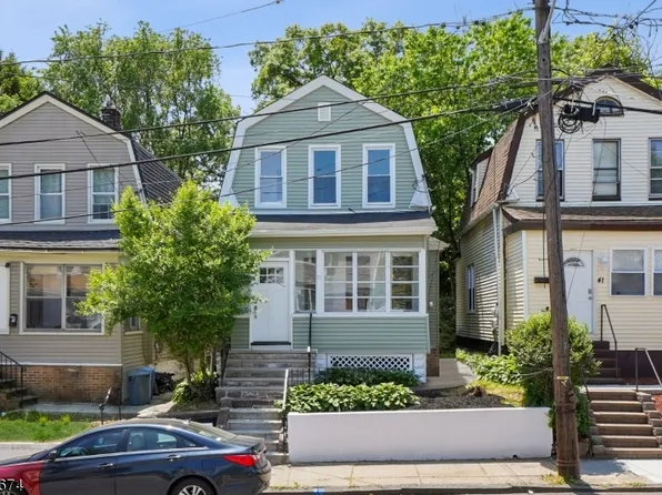 39 Olympic Ter, Irvington Twp., NJ 07111