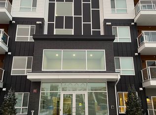 550 Belmont St SW, Calgary, AB T2X4H7