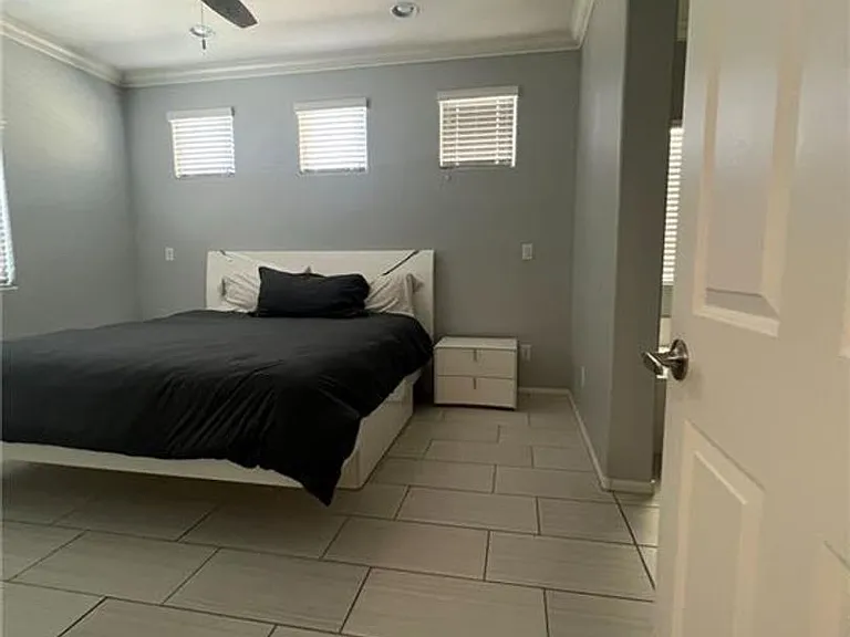8333 Spanish Creek Ct — Photo 63