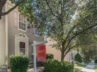 1867 Tiger Lily Cir, Woodbridge, VA 22192