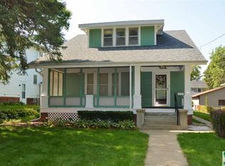3211 Jones St, Sioux City, IA 51104