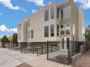 233 Stover Ave SW, Albuquerque, NM 87102