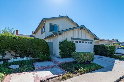 30 Gillman St Photo 1