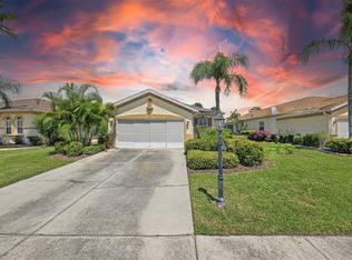 1919 Sterling Glen Ct, Sun City Center, FL 33573