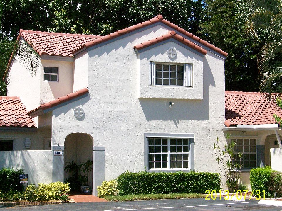Front of Attached Home