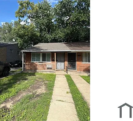 11641 S Peoria St — Photo 2