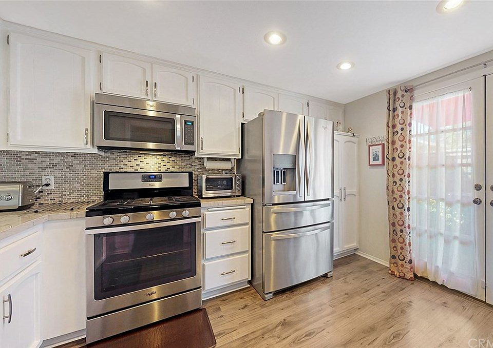 1st image of 2700 Arlington Ave APT 112