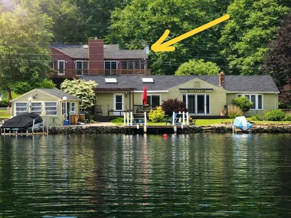 74 Crockett Rd, Upton, MA 01568