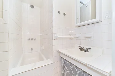 Rented by Living New York