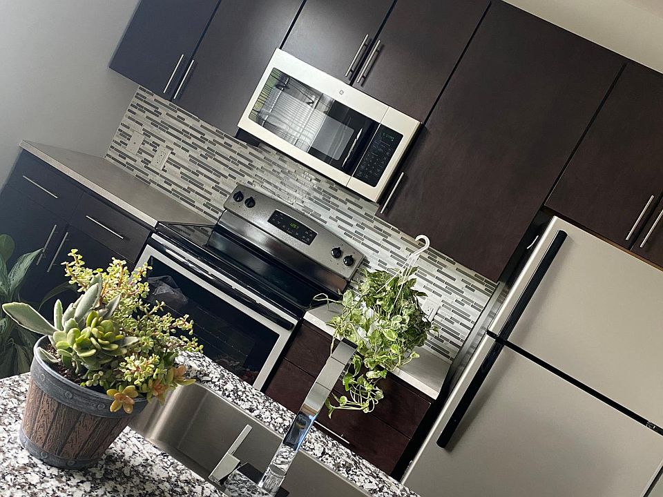 1st image of 3101 W Thompson St #62