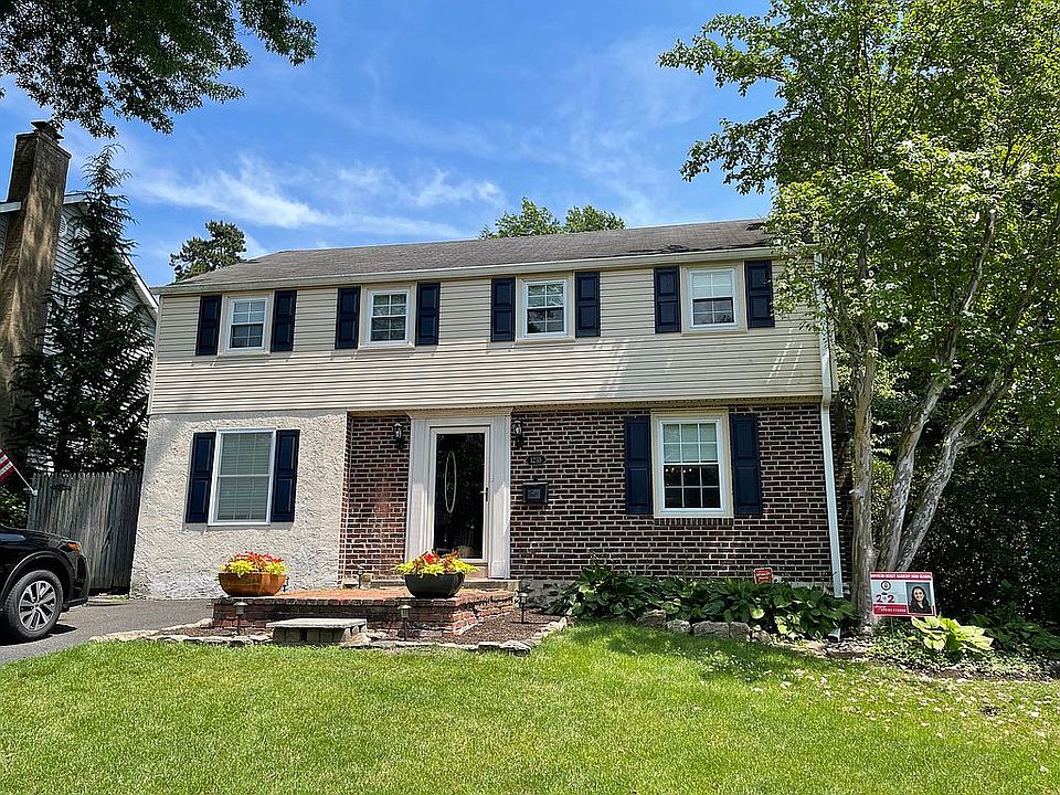 1st image of 1235 Rosemont Ln