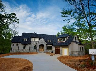 348 Walnut Valley Pkwy, Arden, NC 28704