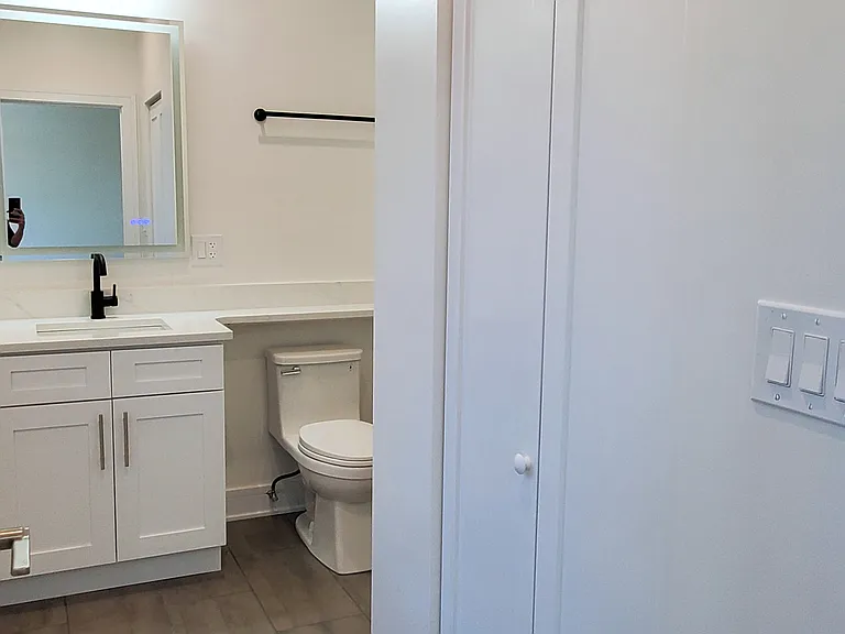 4855-59 N Sawyer Ave #3N — Photo 10