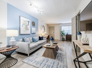 Selwyn Flats, Charlotte, NC 28209