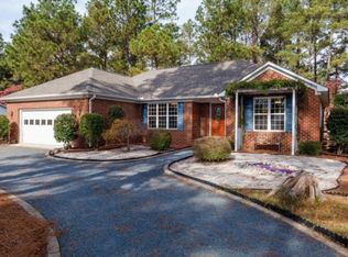 29 Shadow Ln, Whispering Pines, NC 28327