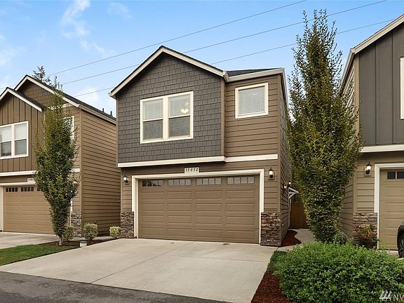 4th image of 13032 NE 28th Way