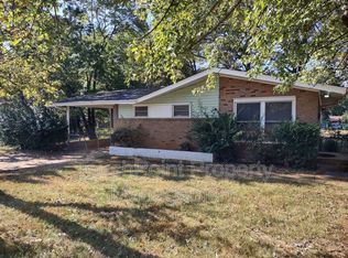 1307 Tom Hunter Rd, Charlotte, NC 28213