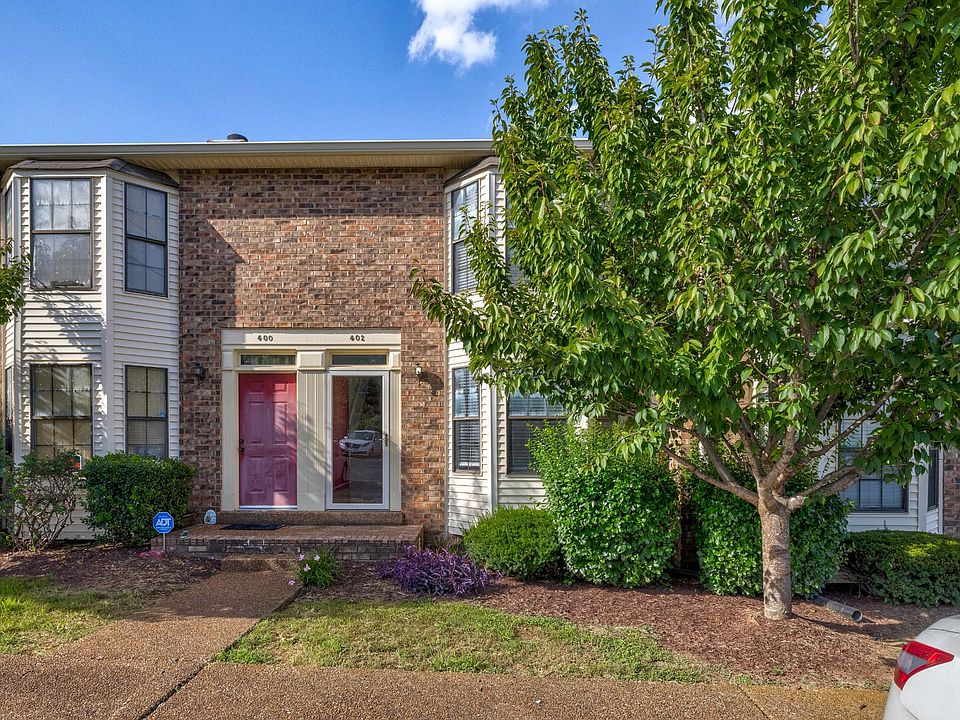 1st image of 402 Thomas Jefferson Cir