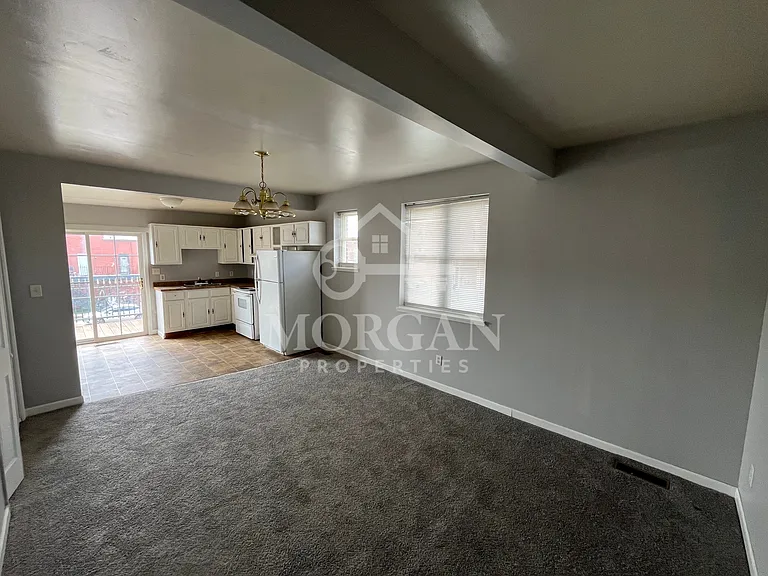 1317 Main St #D — Photo 2